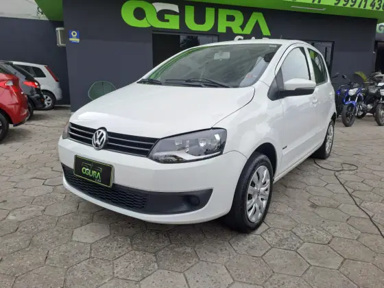 VOLKSWAGEN FOX 1.0 MI TREND 8V FLEX 4P MANUAL VOLKSWAGEN FOX 1.0 MI TREND 8V FLEX 4P MANUAL