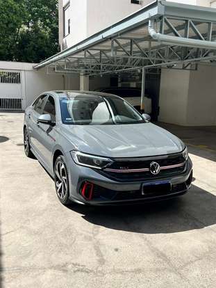 VOLKSWAGEN-JETTA-2023