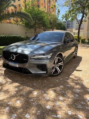 VOLVO S60 2.0 T8 R-DESIGN HÍBRIDO 4P AUTOMÁTICO