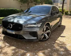 VOLVO S60 2.0 T8 R-DESIGN HÍBRIDO 4P AUTOMÁTICO VOLVO S60 2.0 T8 R-DESIGN HÍBRIDO 4P AUTOMÁTICO