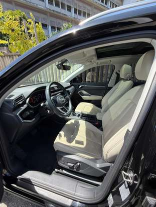 AUDI-Q3-2020