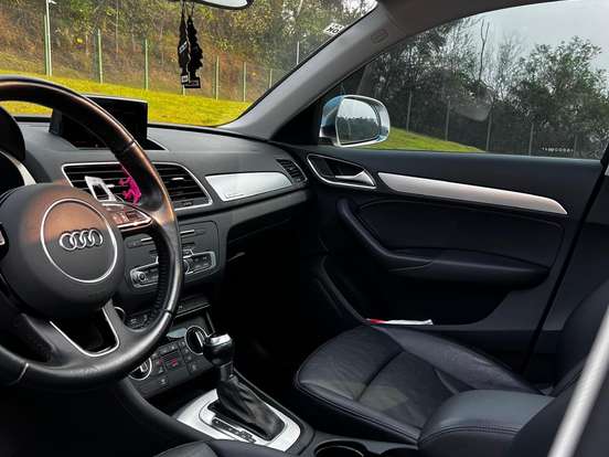 AUDI-Q3-2.0 TFSI AMBITION QUATTRO 4P GASOLINA S TRONIC AUDI-Q3-2015