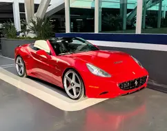 FERRARI CALIFORNIA 4.3 V8 GASOLINA F1-DCT FERRARI CALIFORNIA 4.3 V8 GASOLINA F1-DCT