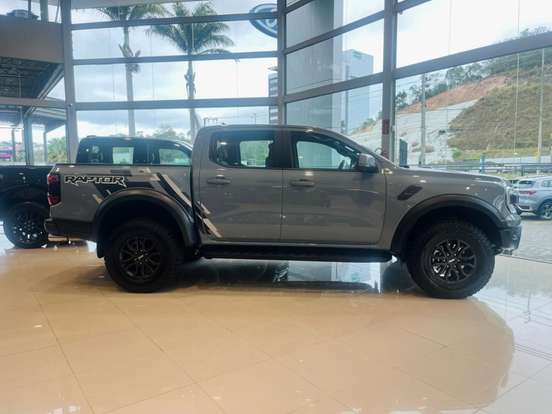 FORD-RANGER-3.0 V6 TURBO GASOLINA RAPTOR 4X4 AUTOMÁTICO FORD-RANGER-2025