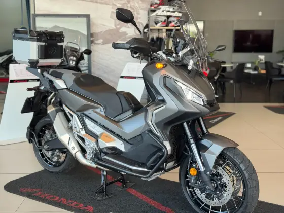 HONDA X-ADV 