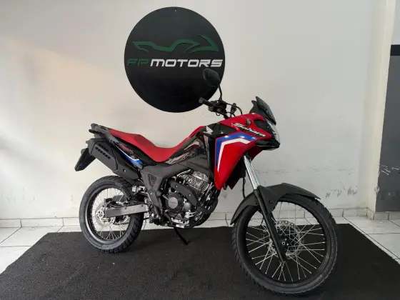 HONDA XRE 300 SAHARA RALLY HONDA XRE 300 SAHARA RALLY