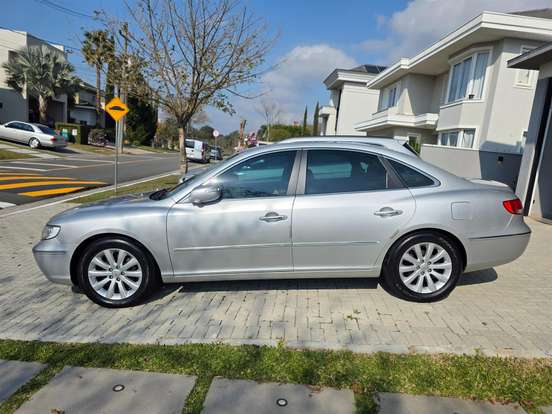 HYUNDAI-AZERA-2009