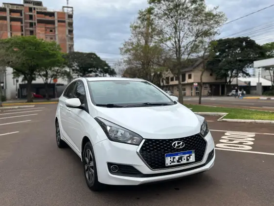 HYUNDAI HB20S 1.6 STYLE 16V FLEX 4P AUTOMÁTICO