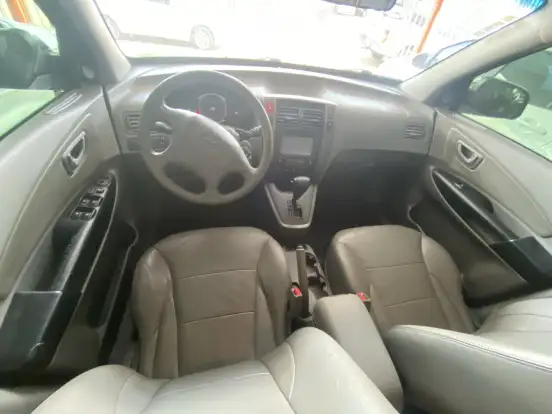 HYUNDAI-TUCSON-2.0 MPFI GLS 16V 143CV 2WD FLEX 4P AUTOMÁTICO HYUNDAI-TUCSON-2014