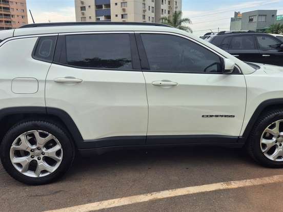 JEEP-COMPASS-2.0 16V FLEX LONGITUDE AUTOMÁTICO JEEP-COMPASS-2020