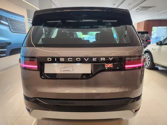 LAND ROVER-DISCOVERY-3.0 D350 TURBO DIESEL MHEV METROPOLITAN EDITION AUTOMÁTICO LAND ROVER-DISCOVERY-2025