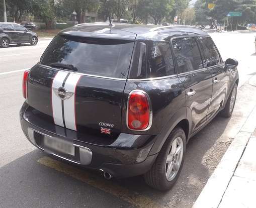 MINI-COUNTRYMAN-2011