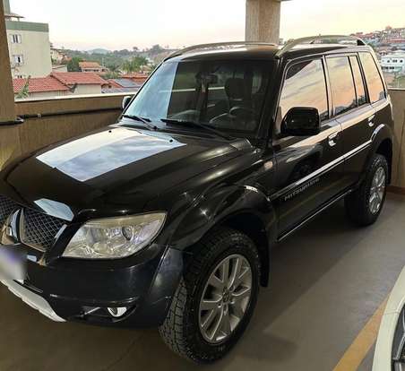 MITSUBISHI-PAJERO TR4-2.0 4X4 16V 140CV FLEX 4P MANUAL MITSUBISHI-PAJERO TR4-2011
