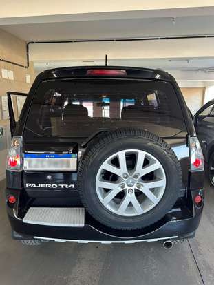 MITSUBISHI-PAJERO TR4-2.0 4X4 16V 140CV FLEX 4P MANUAL MITSUBISHI-PAJERO TR4-2011