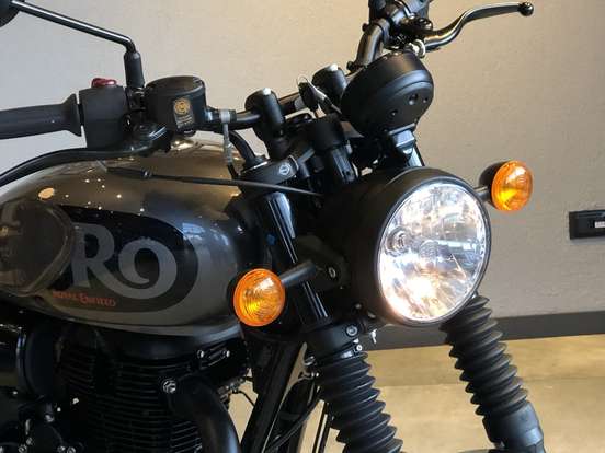 ROYAL ENFIELD-HUNTER 350-2024