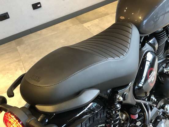 ROYAL ENFIELD-HUNTER 350-2024