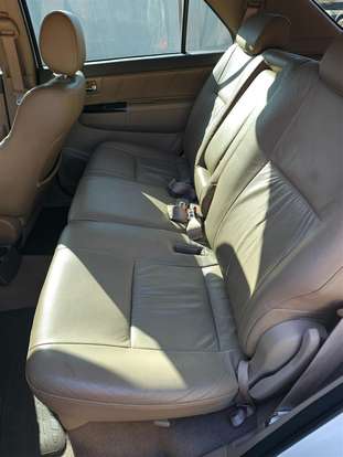 TOYOTA-HILUX SW4-2012