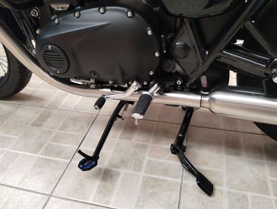 TRIUMPH-BONNEVILLE T100 900 TRIUMPH-BONNEVILLE T100 900-2024
