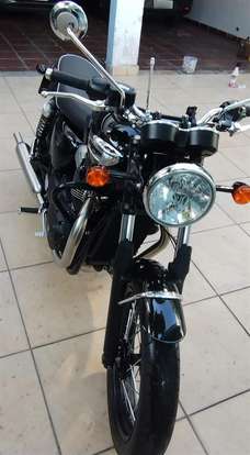 TRIUMPH-BONNEVILLE T100 900-2024