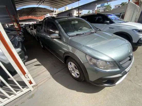 VOLKSWAGEN-SAVEIRO-2011