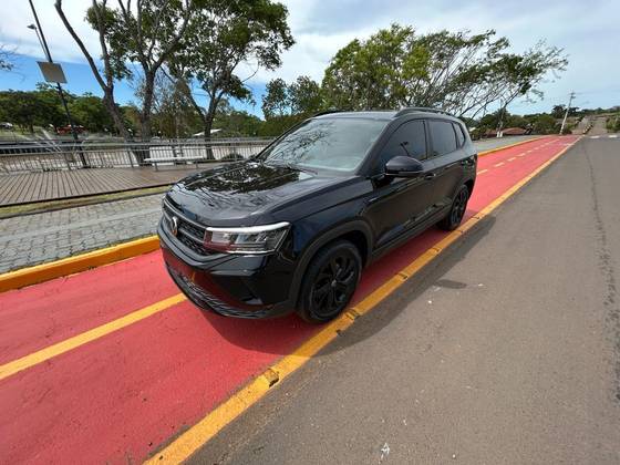 VOLKSWAGEN TAOS 1.4 250 TSI TOTAL FLEX COMFORTLINE AUTOMÁTICO