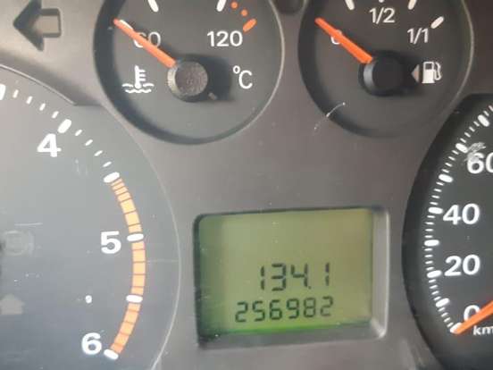 FORD-TRANSIT-2.4 FURGÃO CURTO TURBO DIESEL 3P MANUAL FORD-TRANSIT-2011