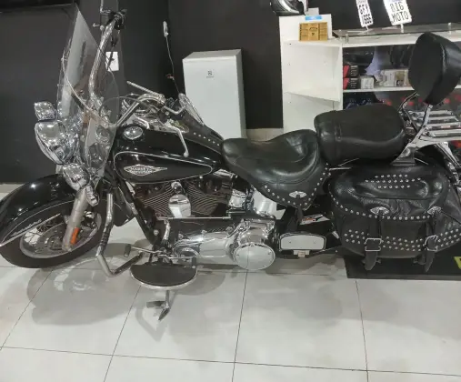 HARLEY-DAVIDSON SOFTAIL HERITAGE CLASSIC 
