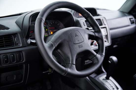 MITSUBISHI-PAJERO TR4-2003