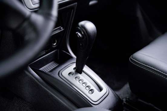MITSUBISHI-PAJERO TR4-2003