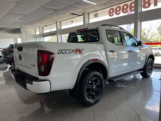 NISSAN-FRONTIER-2.3 16V TURBO DIESEL PRO4X CD 4X4 AUTOMÁTICO NISSAN-FRONTIER-2022