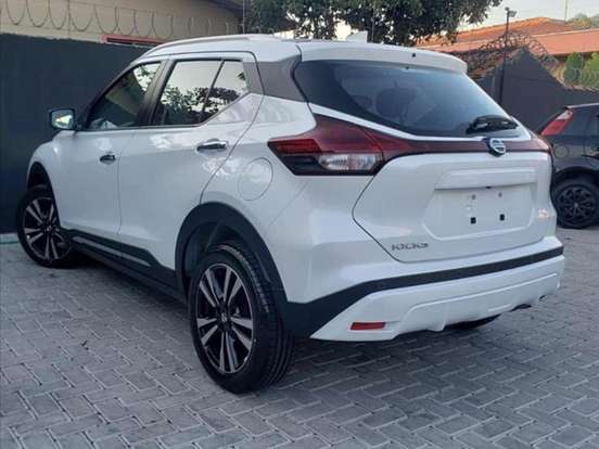NISSAN-KICKS-1.6 16V FLEXSTART EXCLUSIVE XTRONIC NISSAN-KICKS-2023