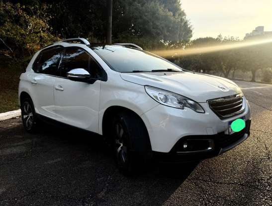 PEUGEOT-2008-2017