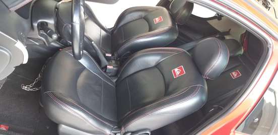 PEUGEOT-207-2012