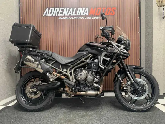 TRIUMPH TIGER 800 XR 