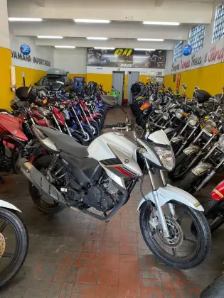 YAMAHA YS 150 FAZER SED 