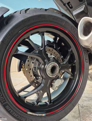 DUCATI-MULTISTRADA 1200 PIKES PEAK-2013