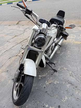 HARLEY-DAVIDSON-V-ROD MUSCLE-2016