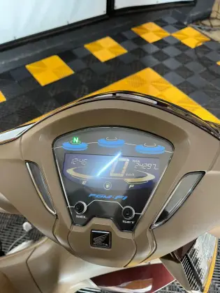 HONDA BIZ 125i 