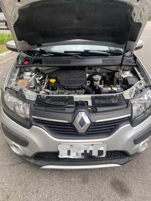RENAULT-SANDERO-2015