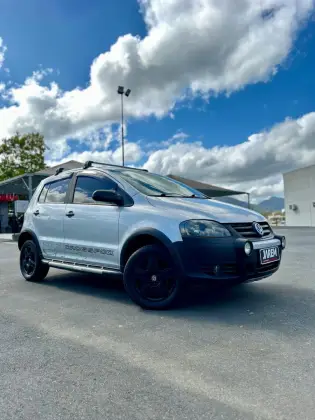 VOLKSWAGEN CROSSFOX 1.6 MI FLEX 8V 4P MANUAL