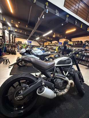DUCATI-SCRAMBLER CLASSIC-2018