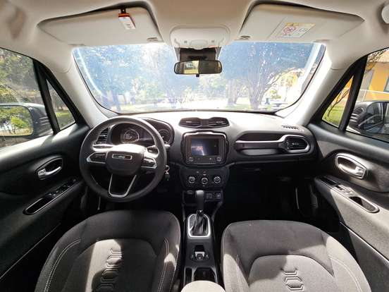 JEEP-RENEGADE-2024