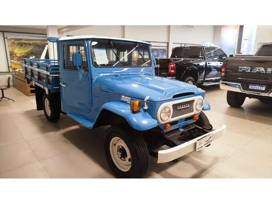TOYOTA-BANDEIRANTE-1975