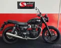 TRIUMPH STREET TWIN TRIUMPH STREET TWIN