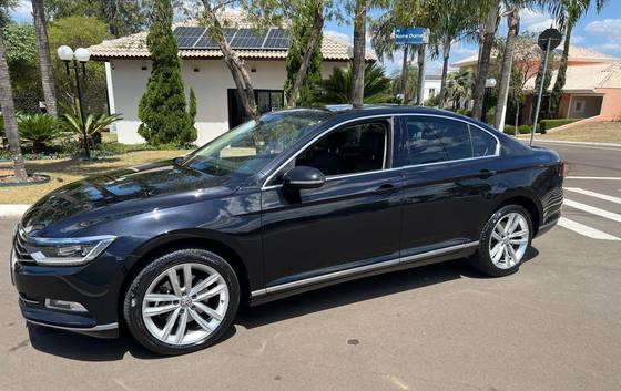 VOLKSWAGEN PASSAT 2.0 16V TSI BLUEMOTION GASOLINA HIGHLINE 4P DSG