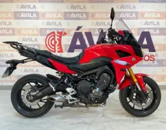 YAMAHA MT-09 TRACER YAMAHA MT-09 TRACER