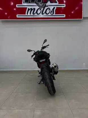 BMW-G 310 R-2025