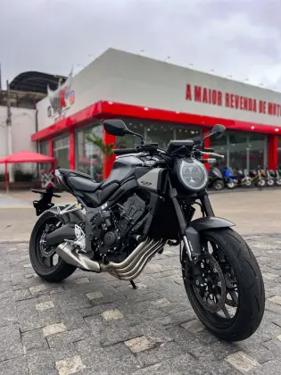 HONDA CB 650R E-CLUTCH 
