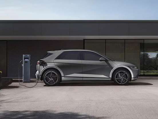 HYUNDAI-IONIQ 5-84 KW ELÉTRICO SIGNATURE AWD HYUNDAI-IONIQ 5-2025