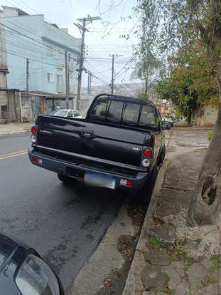 MITSUBISHI-L200-2008